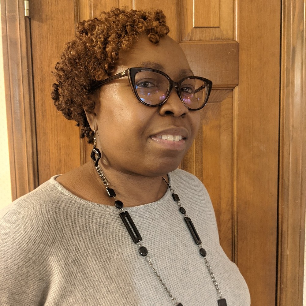 Meet your Posher, Alicia